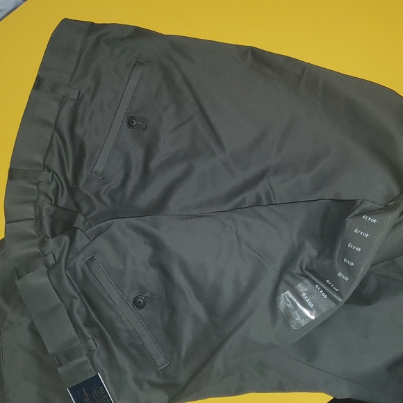 Brooks Brothers Elliot Fit Chinos - Picture 3 of 3